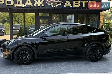 Внедорожник / Кроссовер Tesla Model Y 2023 в Ивано-Франковске