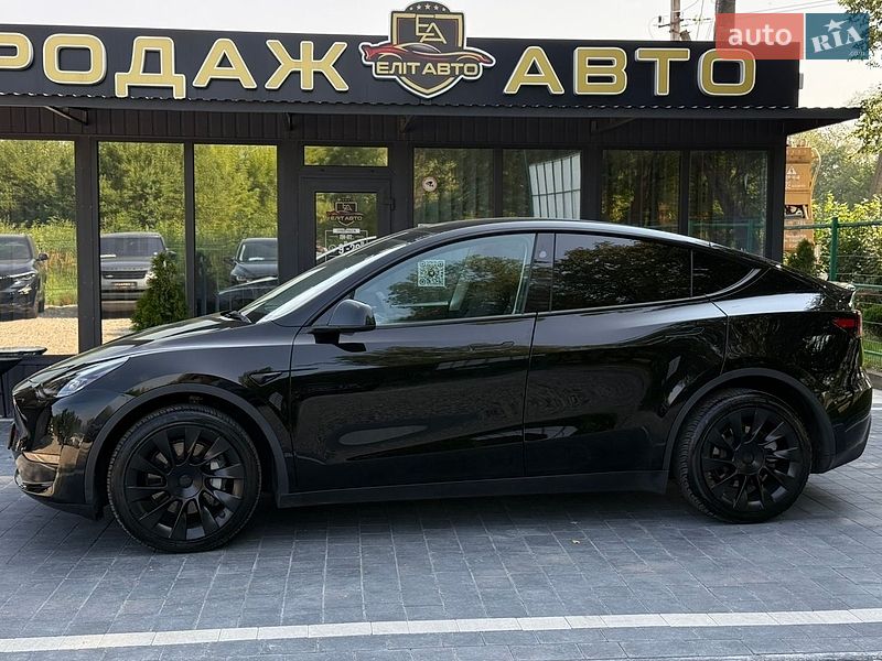 Внедорожник / Кроссовер Tesla Model Y 2023 в Ивано-Франковске