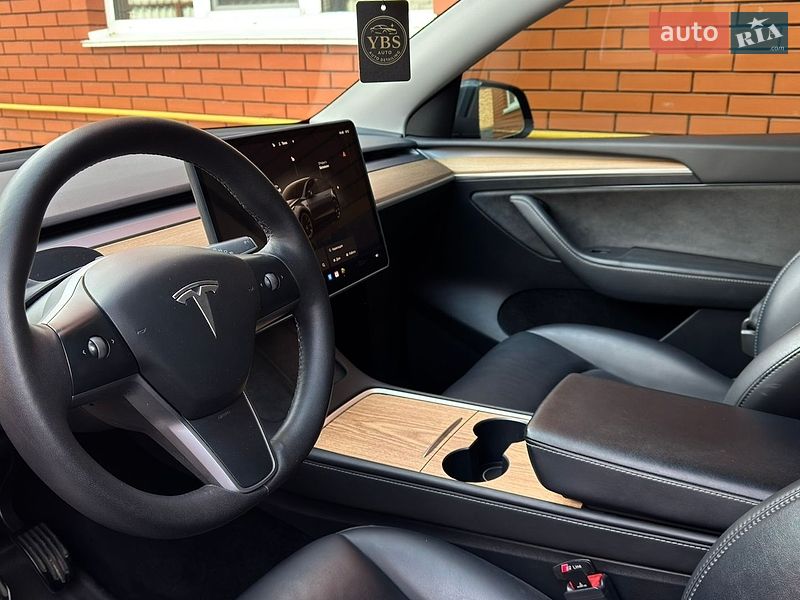 Внедорожник / Кроссовер Tesla Model Y 2023 в Гайсине фото 60 Внедорожник / Кроссовер Tesla Model Y 2023 в Гайсине