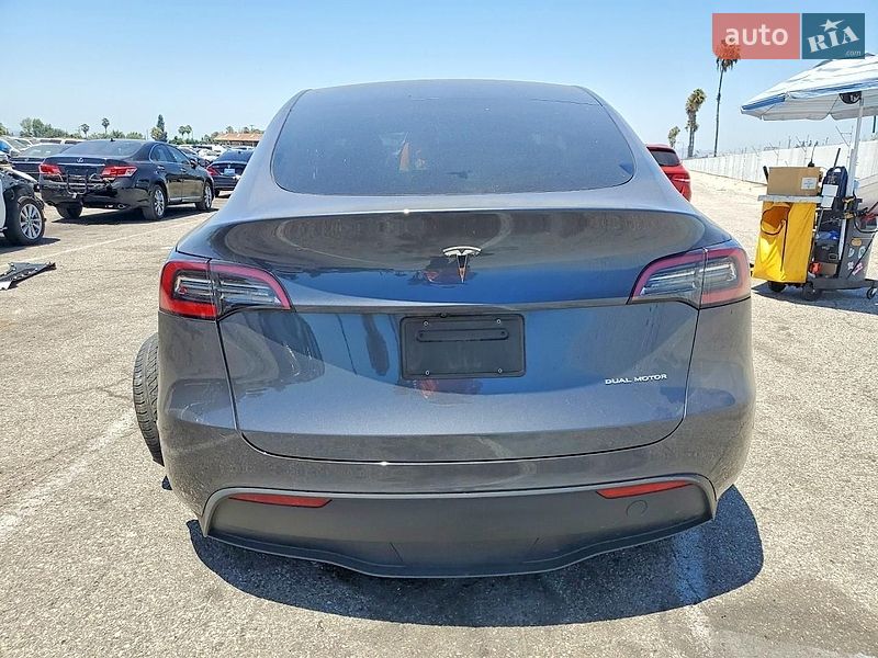 Внедорожник / Кроссовер Tesla Model Y 2023 в Львове фото 6 Внедорожник / Кроссовер Tesla Model Y 2023 в Львове