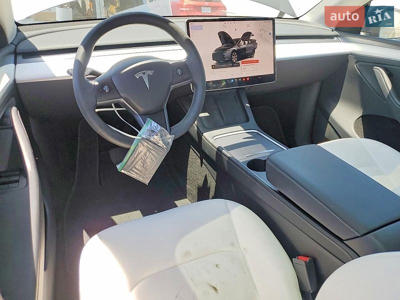 Внедорожник / Кроссовер Tesla Model Y 2023 в Львове фото 8 Внедорожник / Кроссовер Tesla Model Y 2023 в Львове