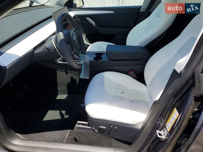 Внедорожник / Кроссовер Tesla Model Y 2023 в Львове фото 7 Внедорожник / Кроссовер Tesla Model Y 2023 в Львове