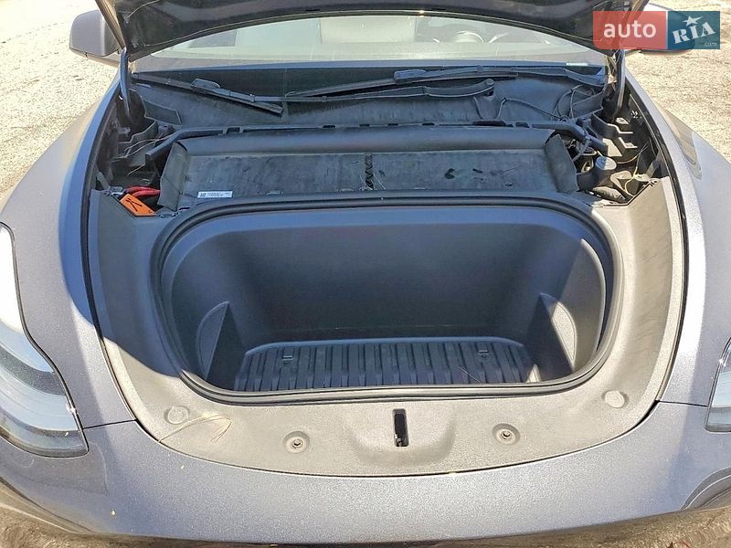 Внедорожник / Кроссовер Tesla Model Y 2023 в Львове фото 11 Внедорожник / Кроссовер Tesla Model Y 2023 в Львове