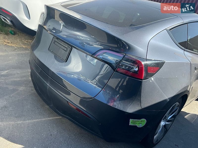 Внедорожник / Кроссовер Tesla Model Y 2023 в Львове фото 25 Внедорожник / Кроссовер Tesla Model Y 2023 в Львове