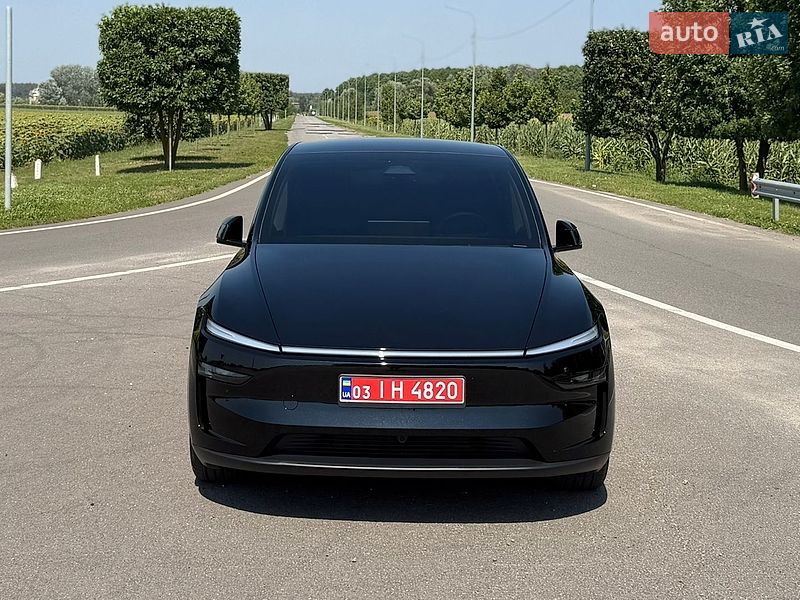 Tesla Model Y, фото из объявления