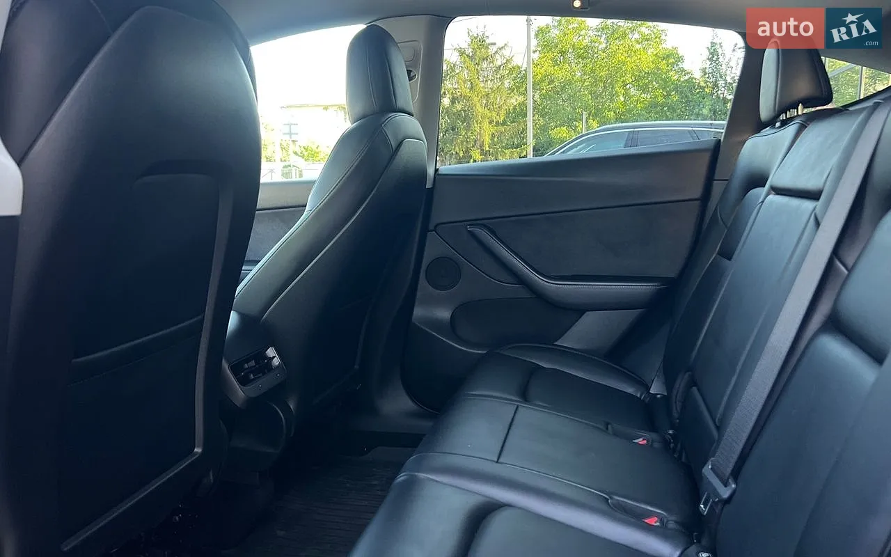 2021 Tesla Model Y - мініатюра 21
