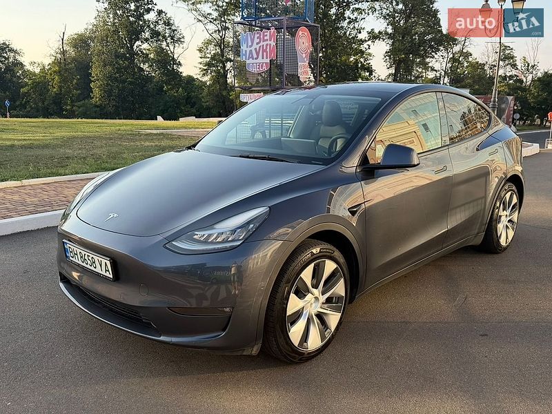 Позашляховик / Кросовер Tesla Model Y 2021 в Одесі