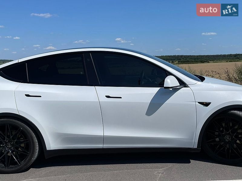 Внедорожник / Кроссовер Tesla Model Y 2021 в Львове фото 4 Внедорожник / Кроссовер Tesla Model Y 2021 в Львове
