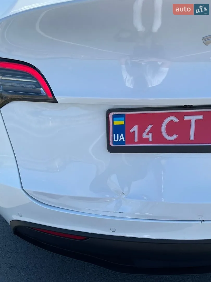 2021 Tesla Model Y - мініатюра 8