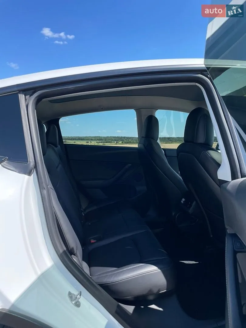 2021 Tesla Model Y - мініатюра 16