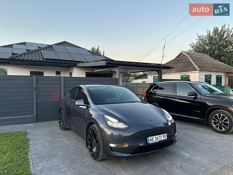 Внедорожник / Кроссовер Tesla Model Y 2022 в Каменском