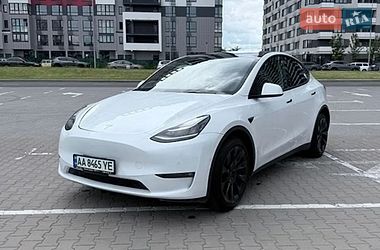 Позашляховик / Кросовер Tesla Model Y 2022 в Івано-Франківську