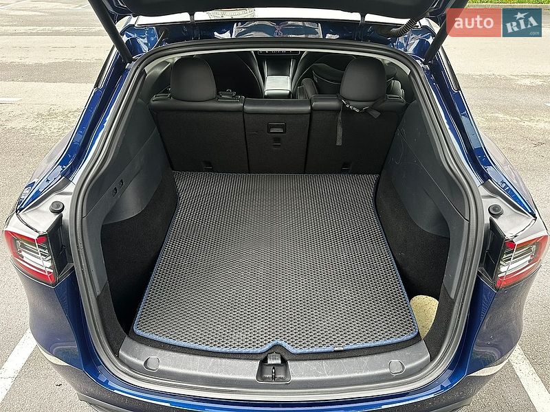 Внедорожник / Кроссовер Tesla Model Y 2020 в Киеве
