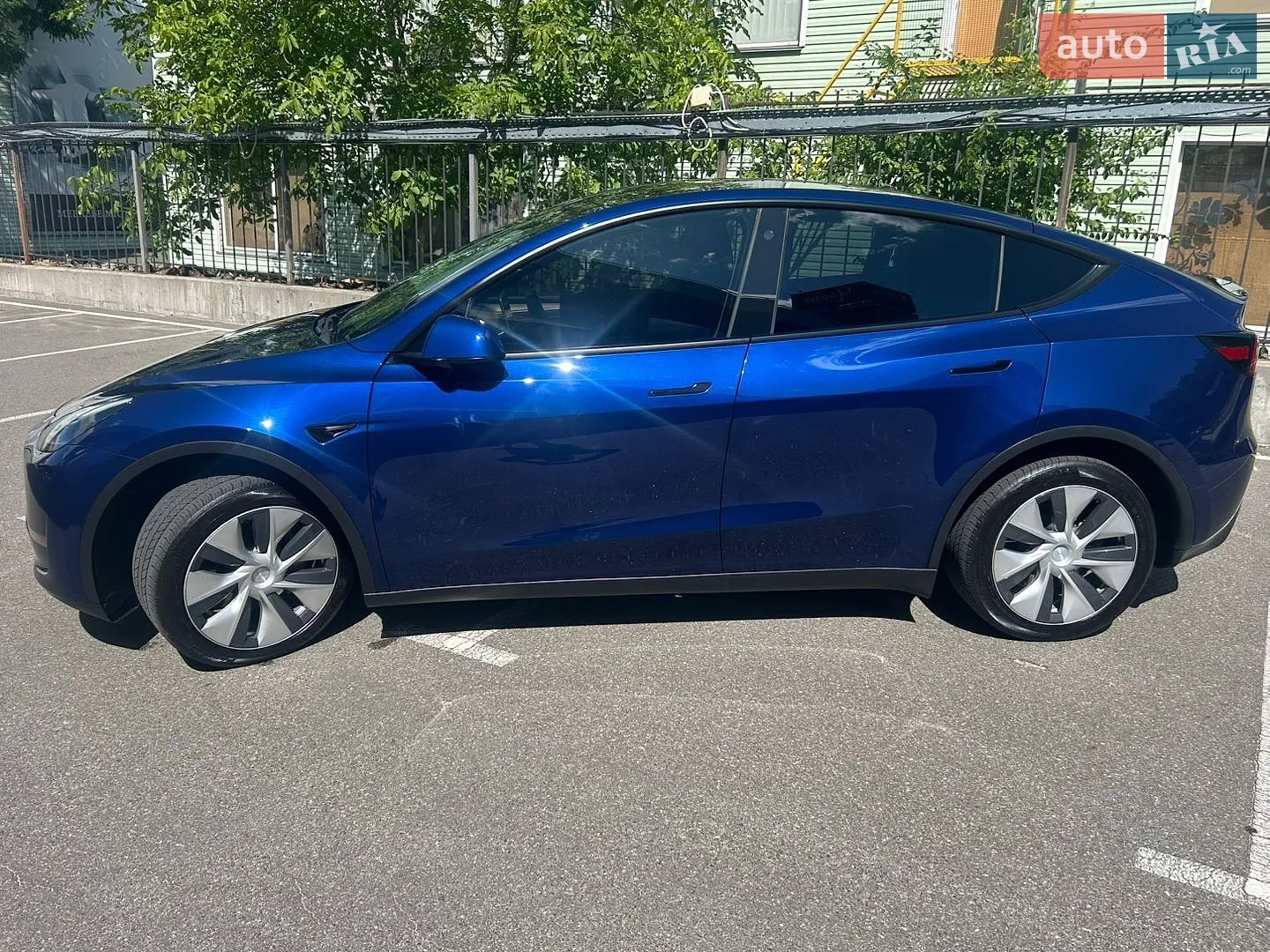 2023 Tesla Model Y - мініатюра 8