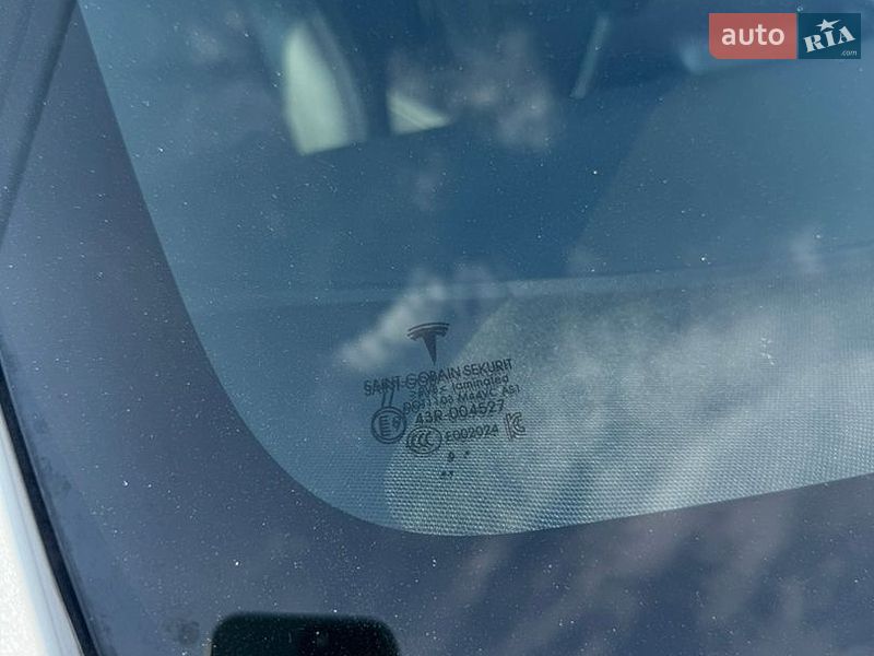 Позашляховик / Кросовер Tesla Model Y 2020 в Тернополі