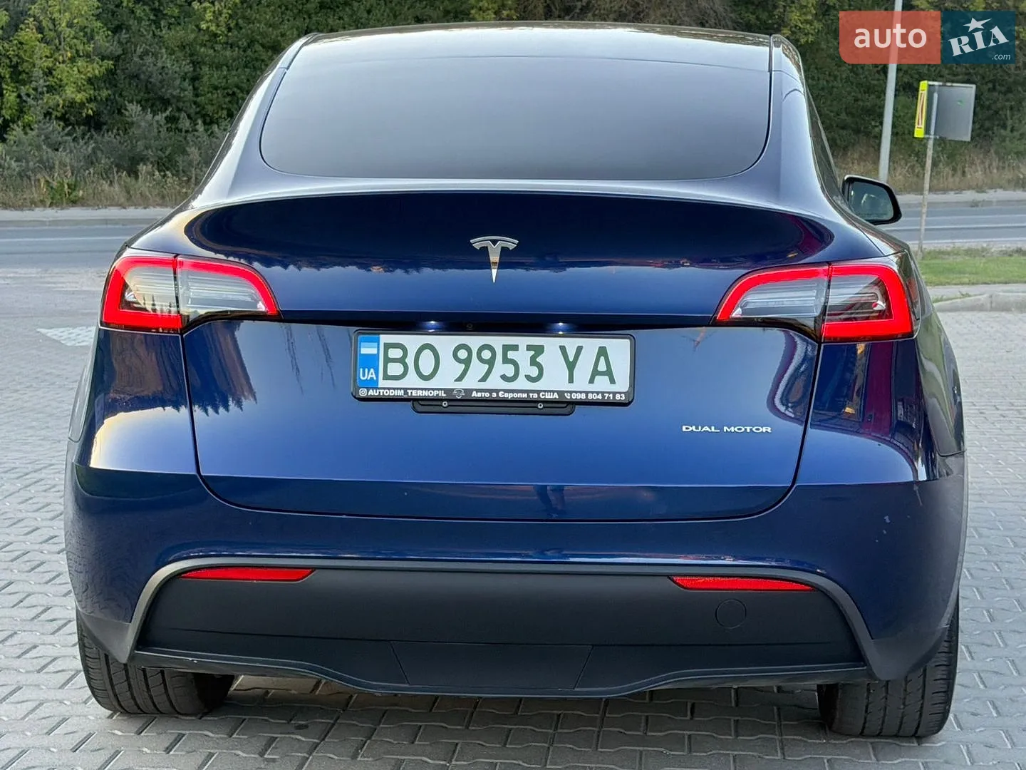 2023 Tesla Model Y - мініатюра 8
