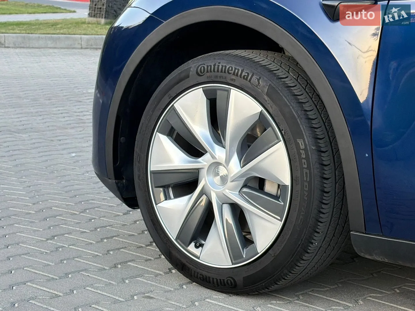 2023 Tesla Model Y - мініатюра 13