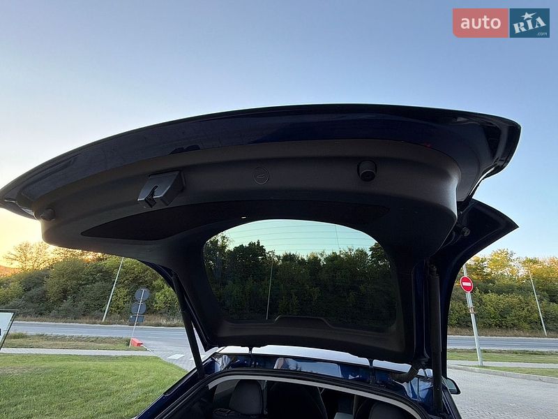 Внедорожник / Кроссовер Tesla Model Y 2023 в Тернополе