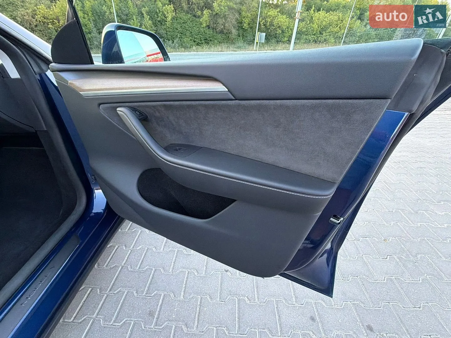 2023 Tesla Model Y - мініатюра 24