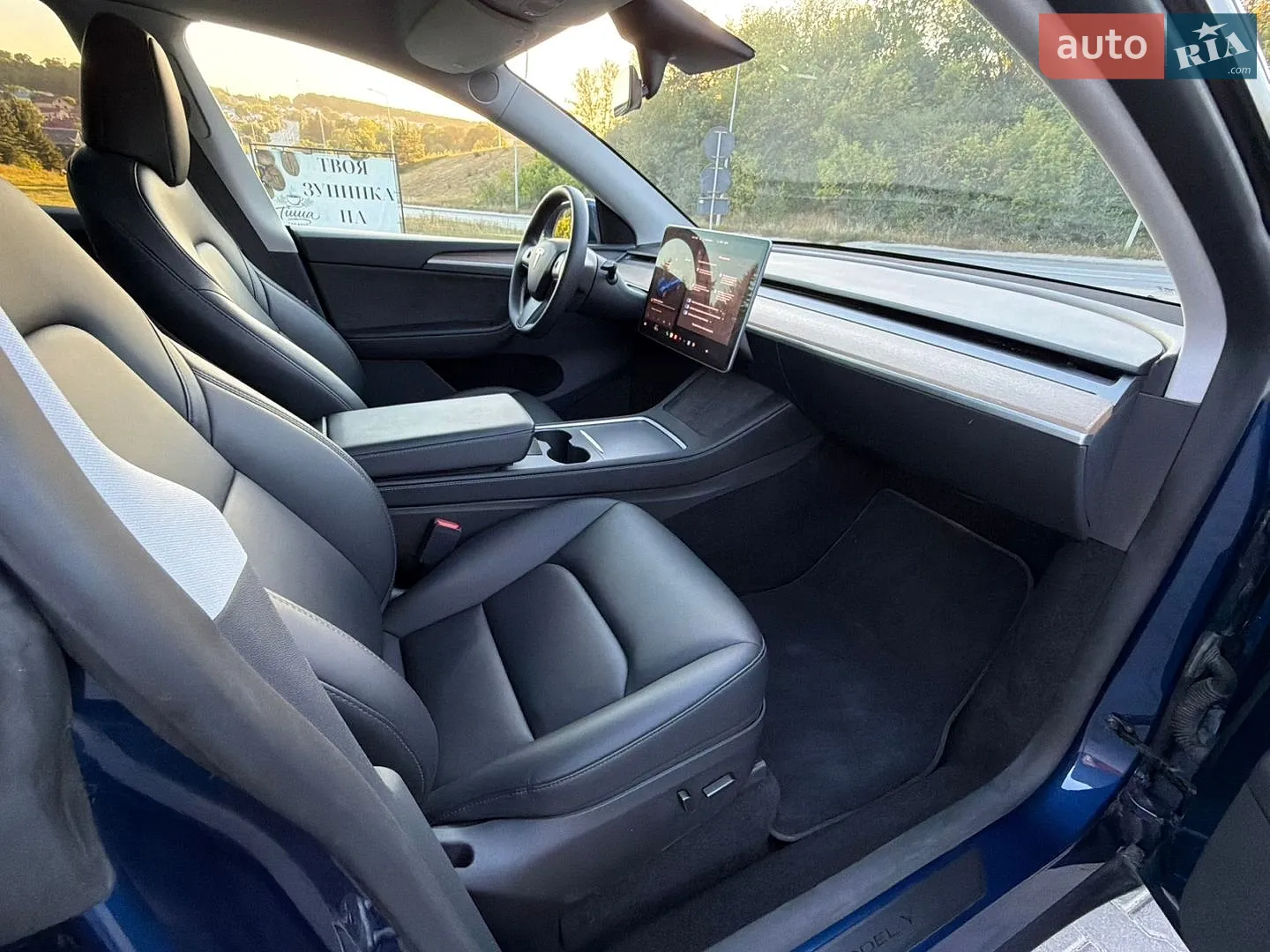 2023 Tesla Model Y - мініатюра 23