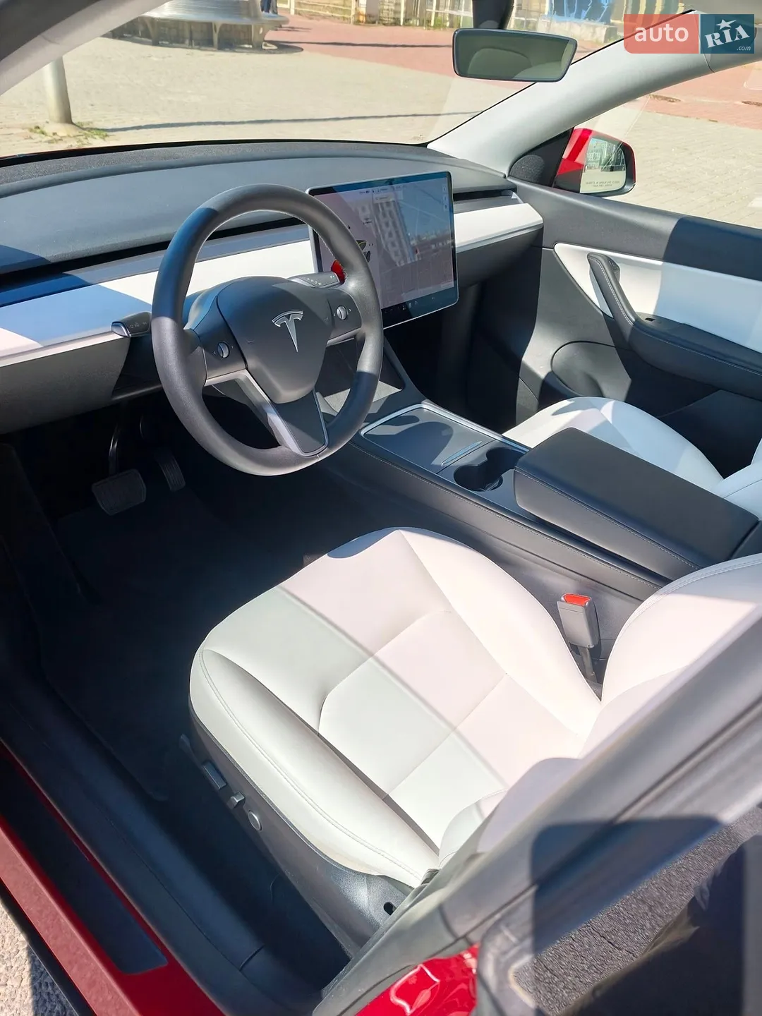 2021 Tesla Model Y - мініатюра 9