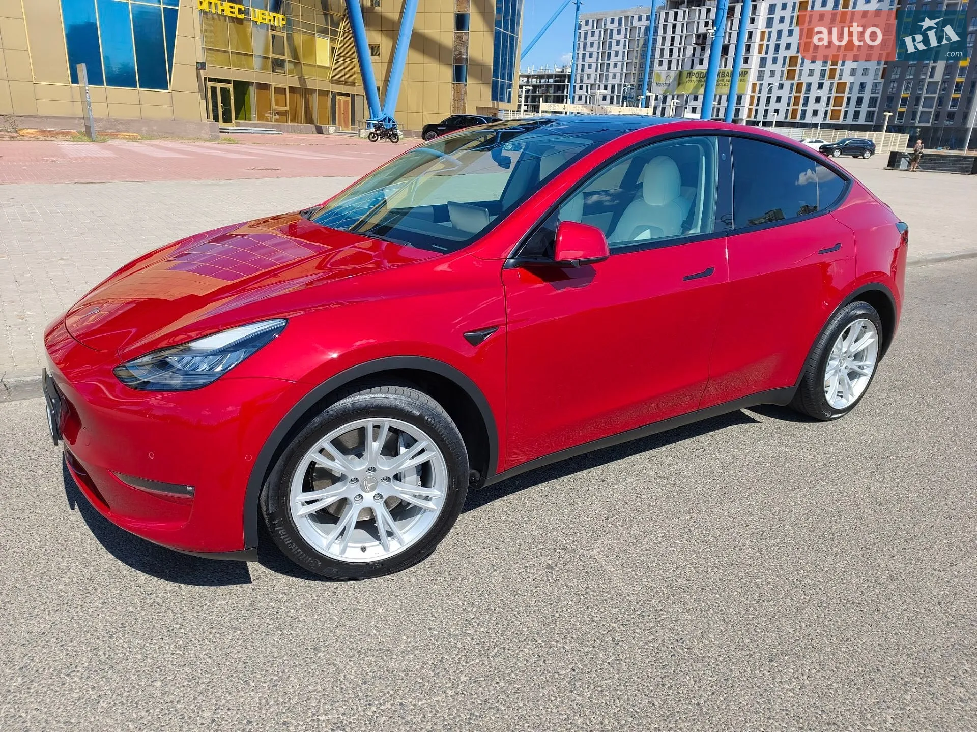 2021 Tesla Model Y - мініатюра 3