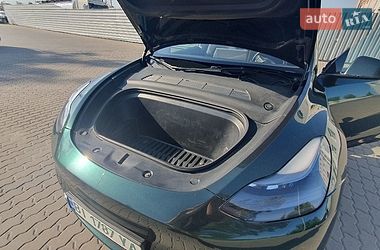 Позашляховик / Кросовер Tesla Model Y 2022 в Кременчуці