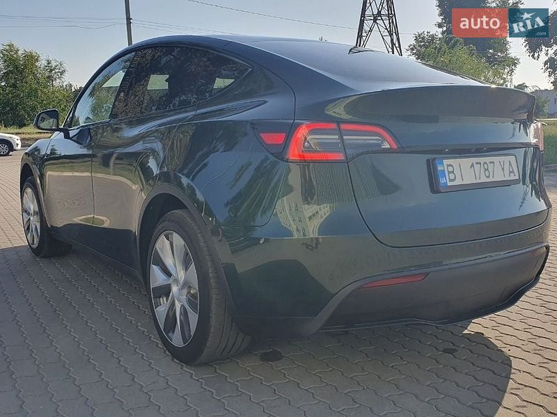 Позашляховик / Кросовер Tesla Model Y 2022 в Кременчуці