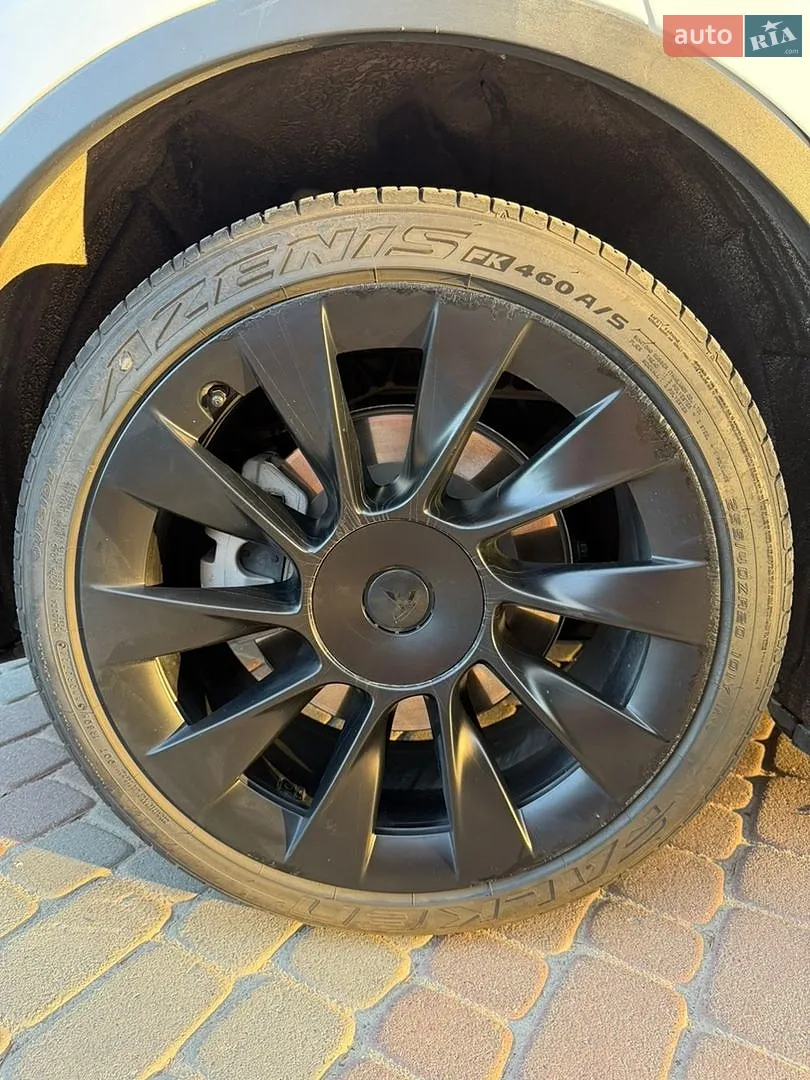 2022 Tesla Model Y - мініатюра 23