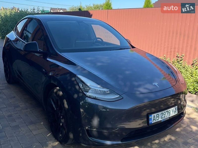 Tesla Model Y 2021