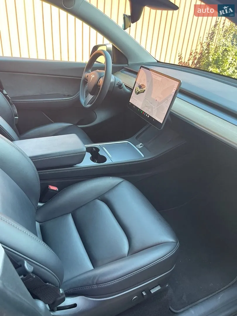 2021 Tesla Model Y - мініатюра 16