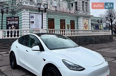 Позашляховик / Кросовер Tesla Model Y 2021 в Хмельницькому