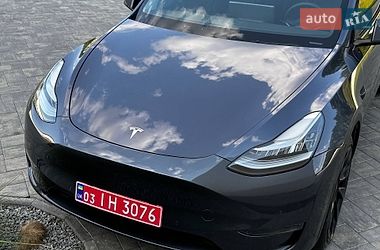 Внедорожник / Кроссовер Tesla Model Y 2022 в Киеве