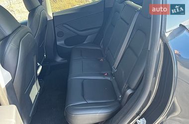 Внедорожник / Кроссовер Tesla Model Y 2024 в Львове