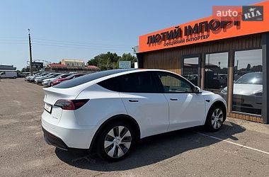 Позашляховик / Кросовер Tesla Model Y 2021 в Києві фото 7 Позашляховик / Кросовер Tesla Model Y 2021 в Києві