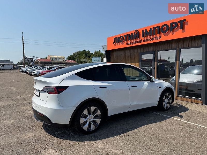 Позашляховик / Кросовер Tesla Model Y 2021 в Києві фото 7 Позашляховик / Кросовер Tesla Model Y 2021 в Києві