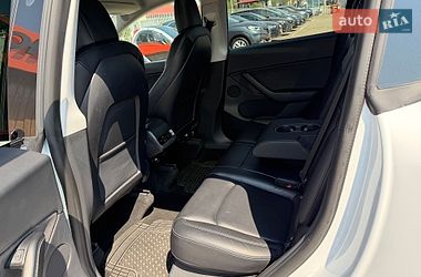 Позашляховик / Кросовер Tesla Model Y 2021 в Києві фото 19 Позашляховик / Кросовер Tesla Model Y 2021 в Києві