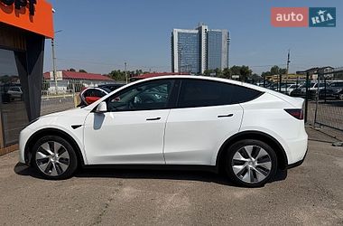 Позашляховик / Кросовер Tesla Model Y 2021 в Києві фото 4 Позашляховик / Кросовер Tesla Model Y 2021 в Києві