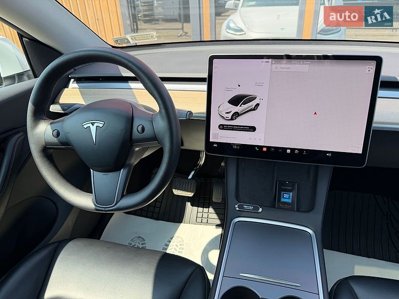 Позашляховик / Кросовер Tesla Model Y 2021 в Києві фото 11 Позашляховик / Кросовер Tesla Model Y 2021 в Києві