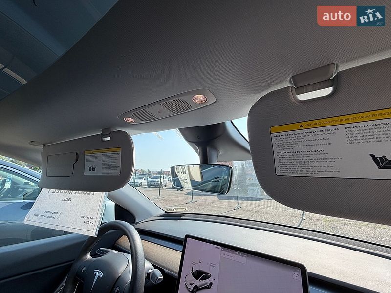 Позашляховик / Кросовер Tesla Model Y 2021 в Києві фото 16 Позашляховик / Кросовер Tesla Model Y 2021 в Києві