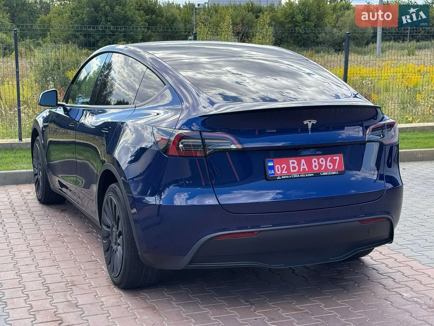 2022 Tesla Model Y - мініатюра 17