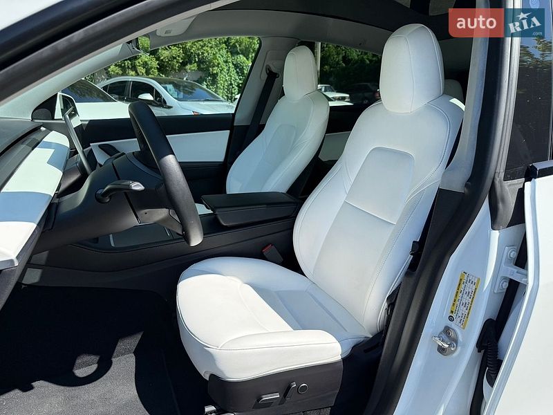 Внедорожник / Кроссовер Tesla Model Y 2022 в Харькове