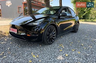 Внедорожник / Кроссовер Tesla Model Y 2022 в Черновцах