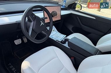 Внедорожник / Кроссовер Tesla Model Y 2022 в Черновцах