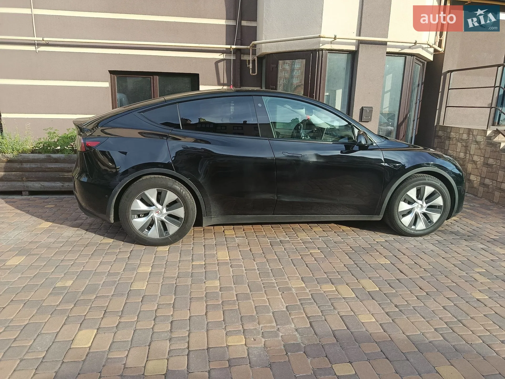 2021 Tesla Model Y - мініатюра 5
