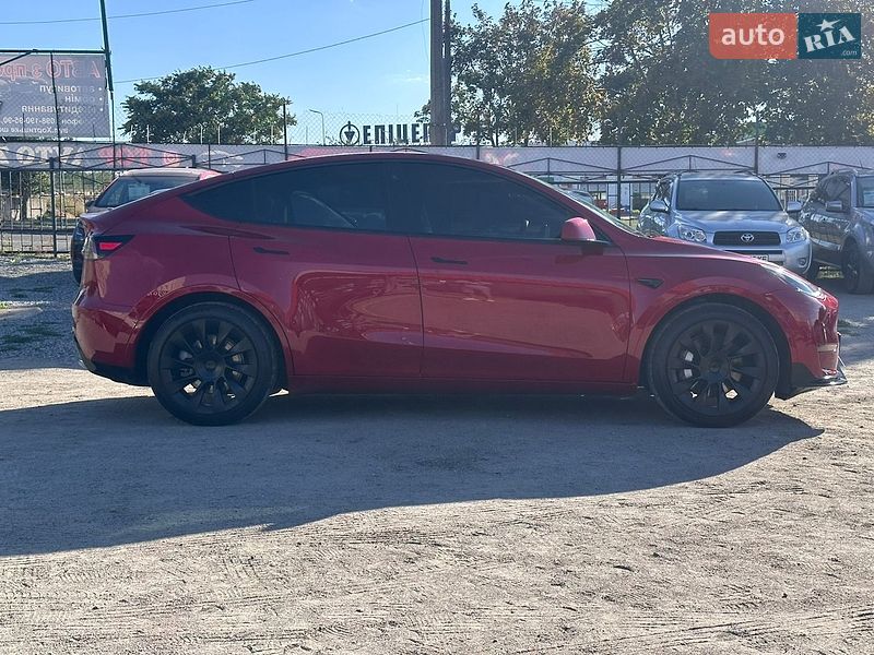 Позашляховик / Кросовер Tesla Model Y 2020 в Запоріжжі фото 6 Позашляховик / Кросовер Tesla Model Y 2020 в Запоріжжі