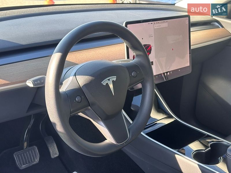 Позашляховик / Кросовер Tesla Model Y 2020 в Запоріжжі фото 22 Позашляховик / Кросовер Tesla Model Y 2020 в Запоріжжі
