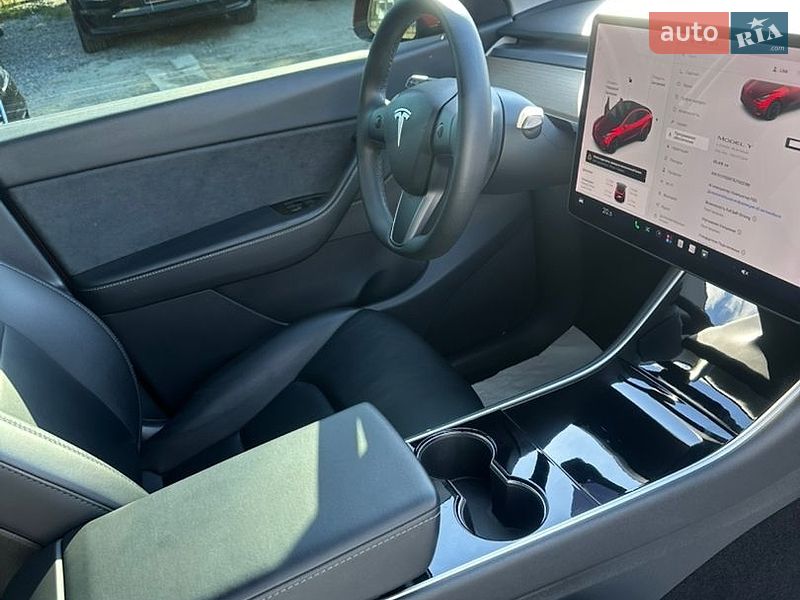 Позашляховик / Кросовер Tesla Model Y 2020 в Запоріжжі фото 43 Позашляховик / Кросовер Tesla Model Y 2020 в Запоріжжі