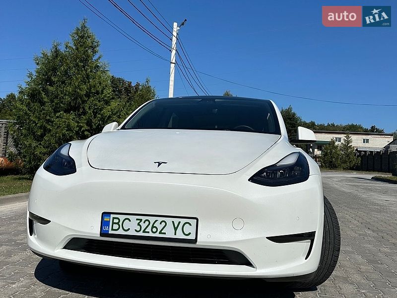 Внедорожник / Кроссовер Tesla Model Y 2021 в Львове