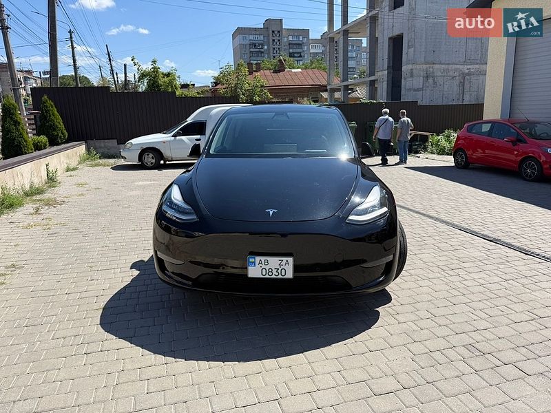Внедорожник / Кроссовер Tesla Model Y 2021 в Виннице